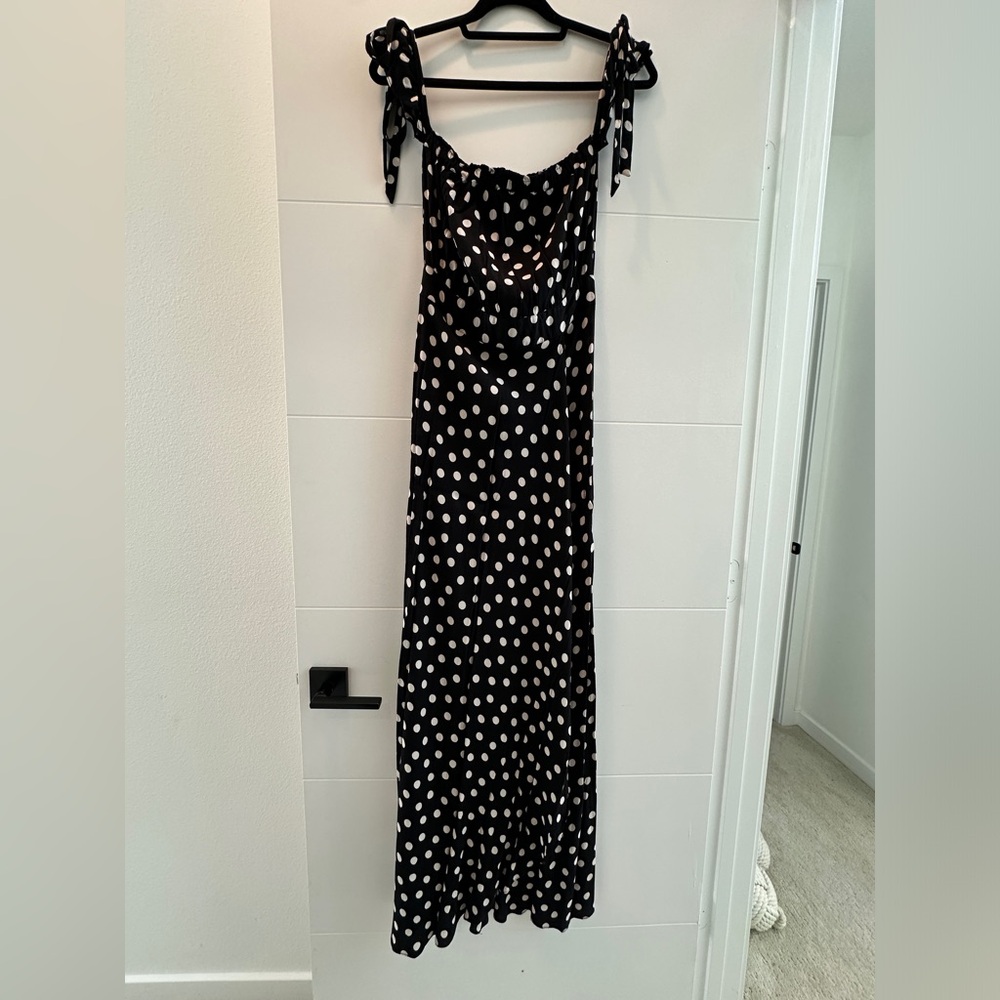 Olivaceous Black & White Polka Dot Off-Shoulder Maxi Dress | M - Picture 8 of 13